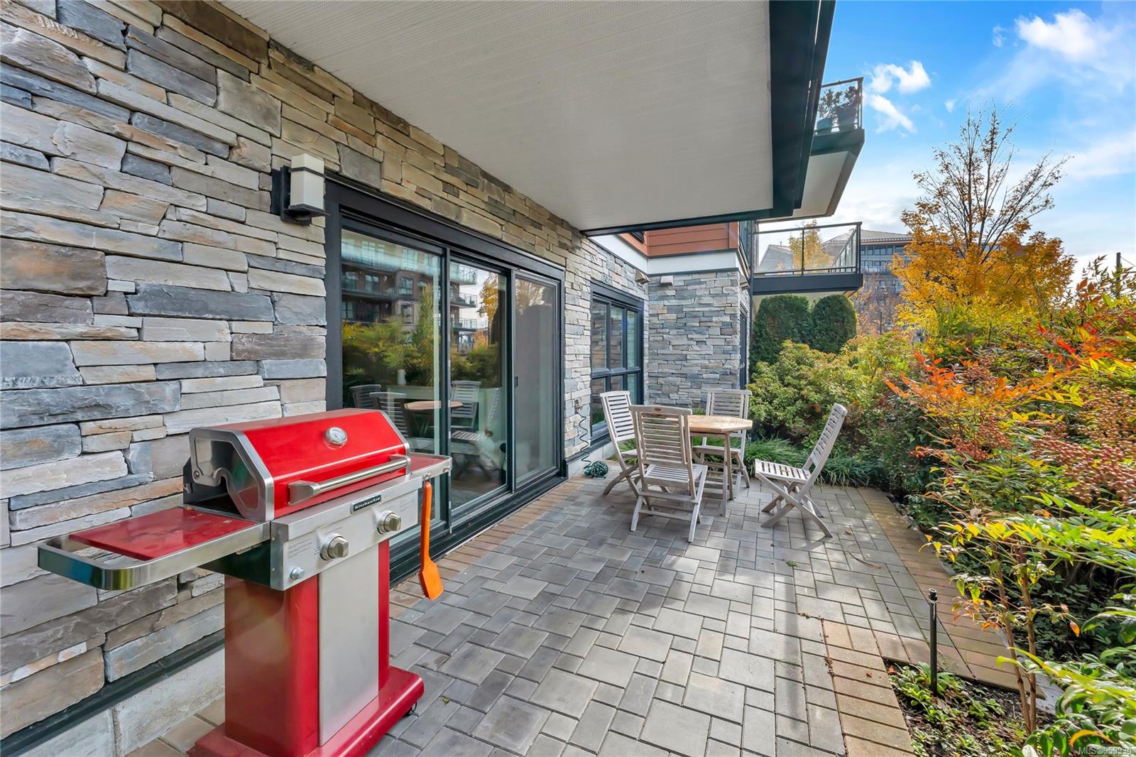 740 Travino Lane # 102