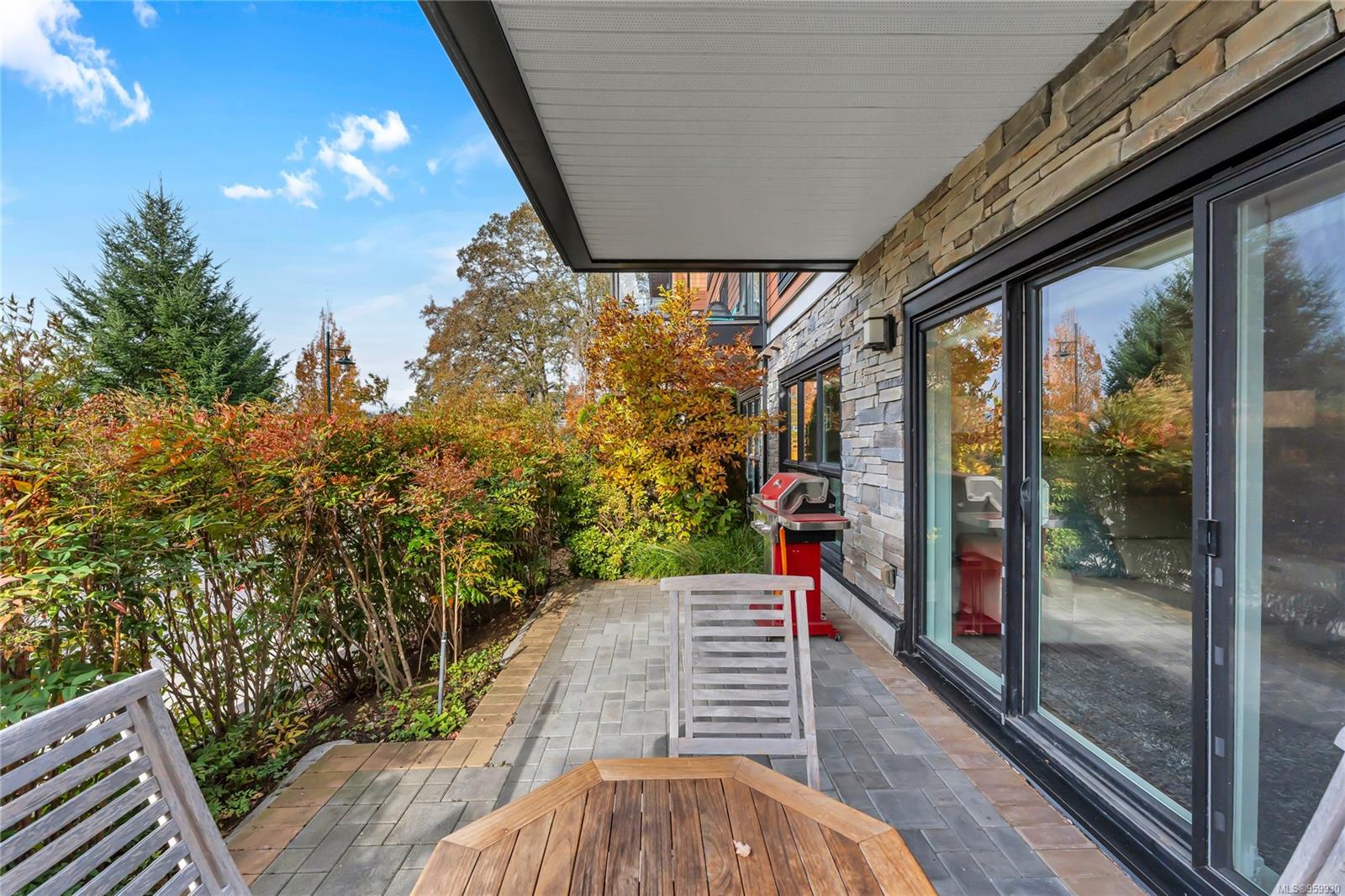 740 Travino Lane # 102