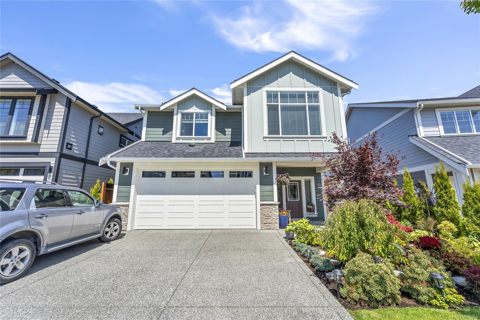 225 Caspian Dr