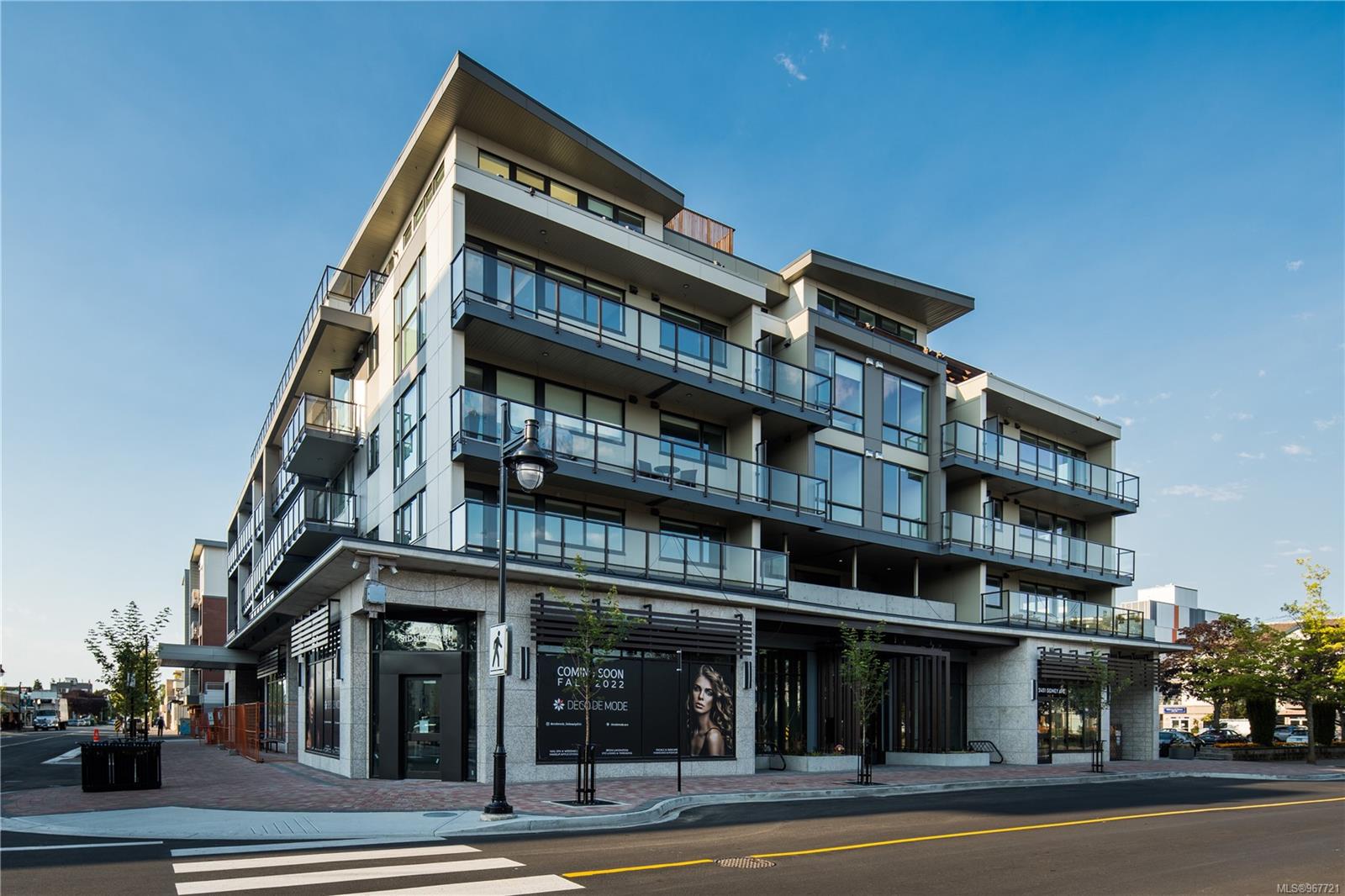 2461 Sidney Ave Unit: 310