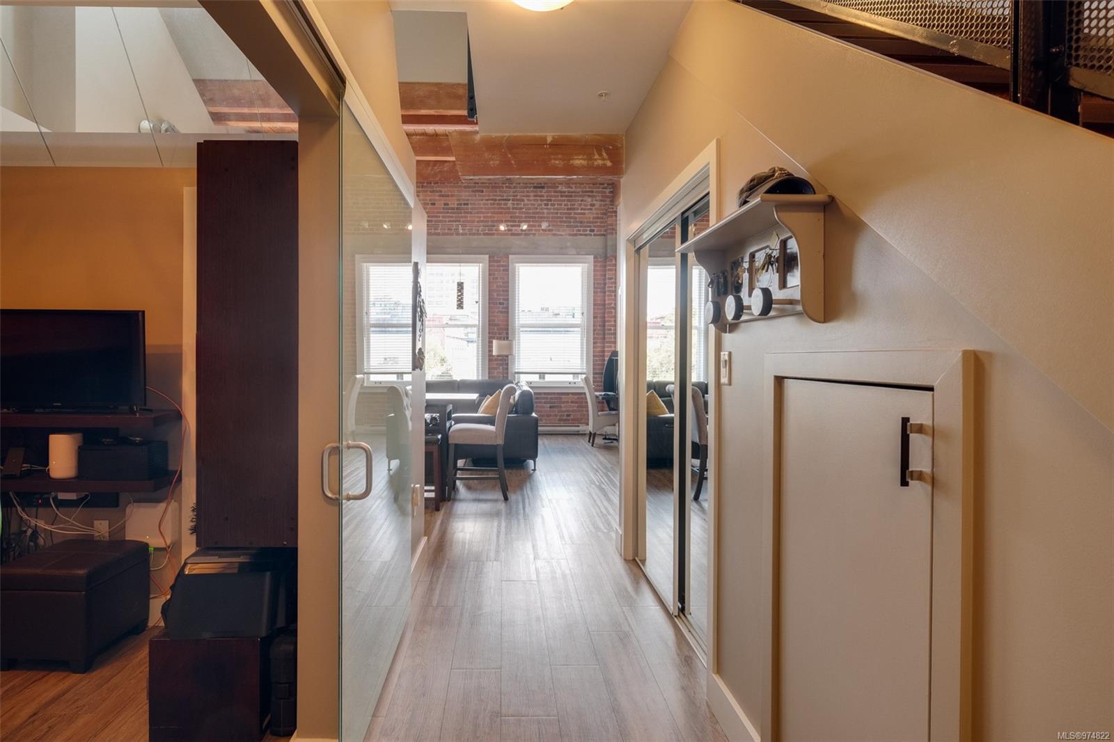 599 Pandora Ave # 309