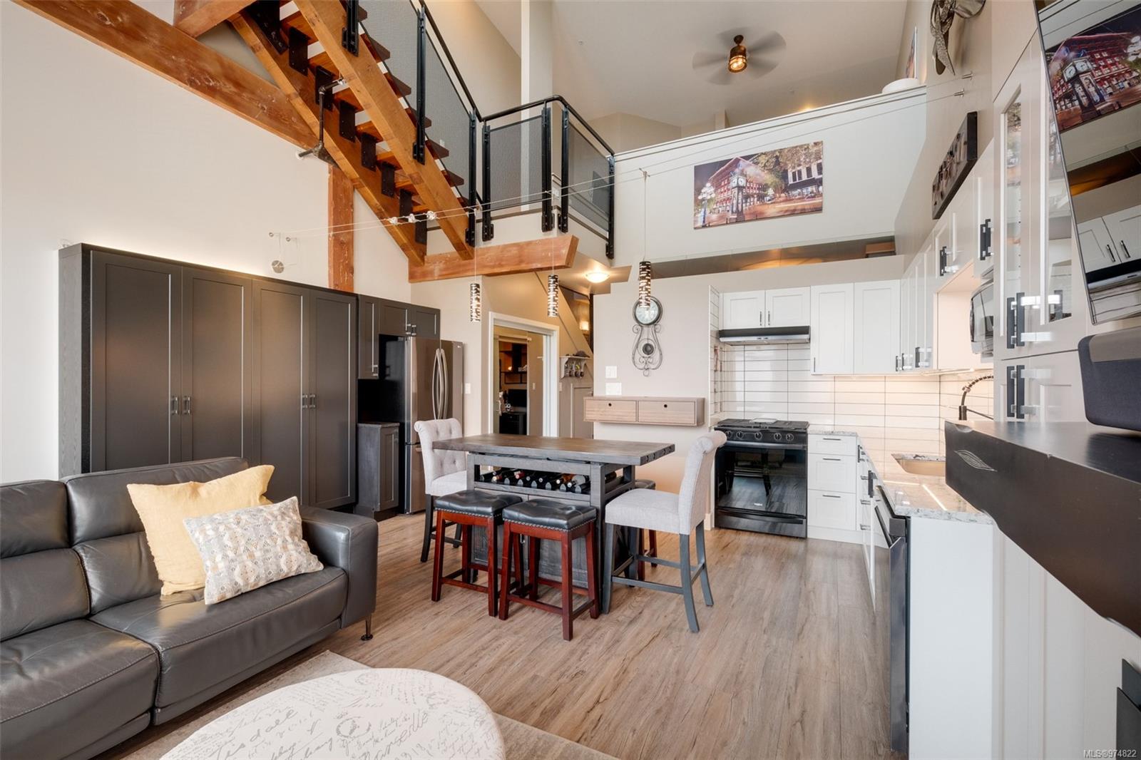 599 Pandora Ave # 309