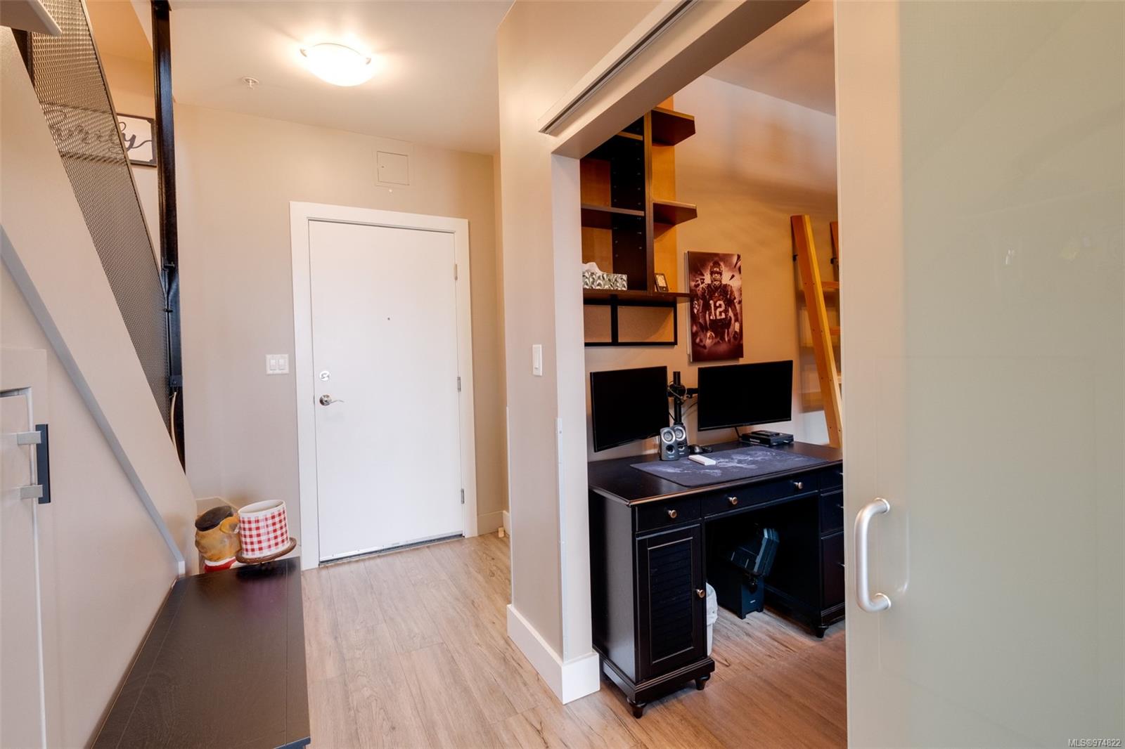 599 Pandora Ave # 309