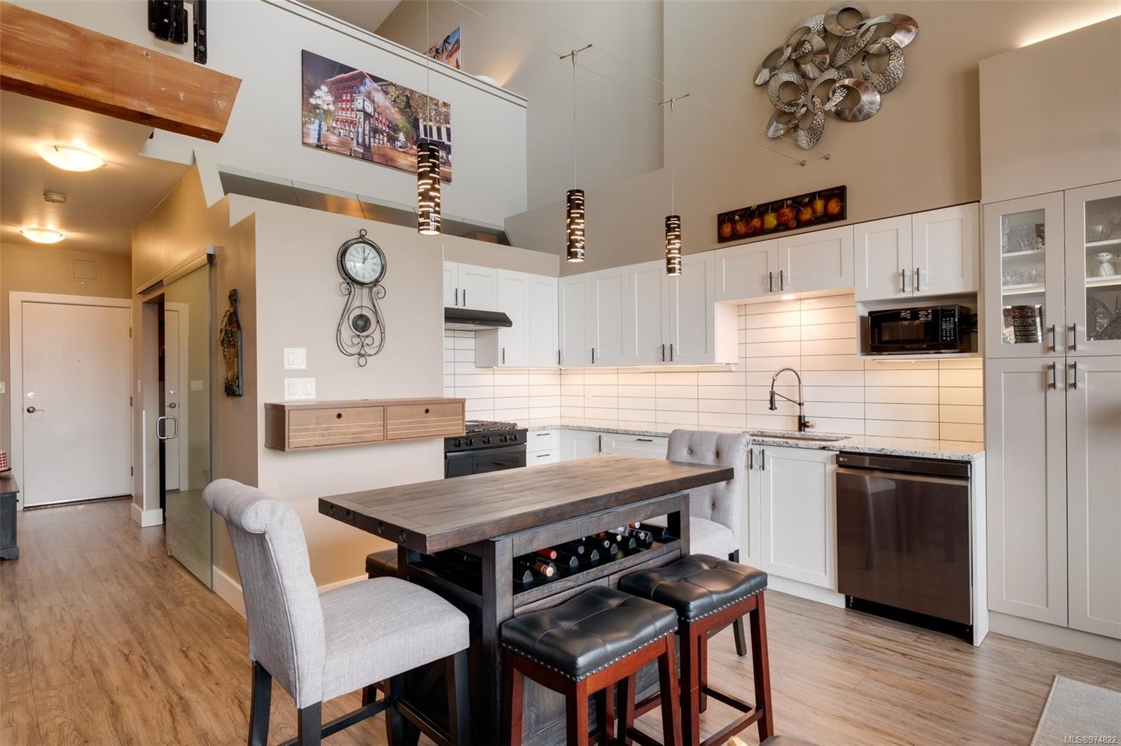 599 Pandora Ave # 309