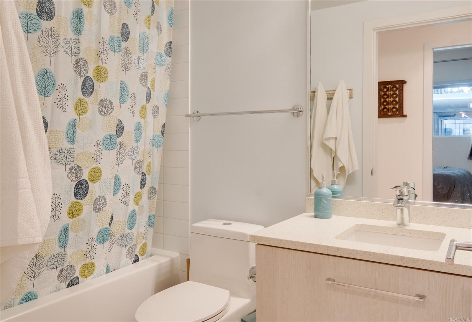 1090 Johnson St # 308