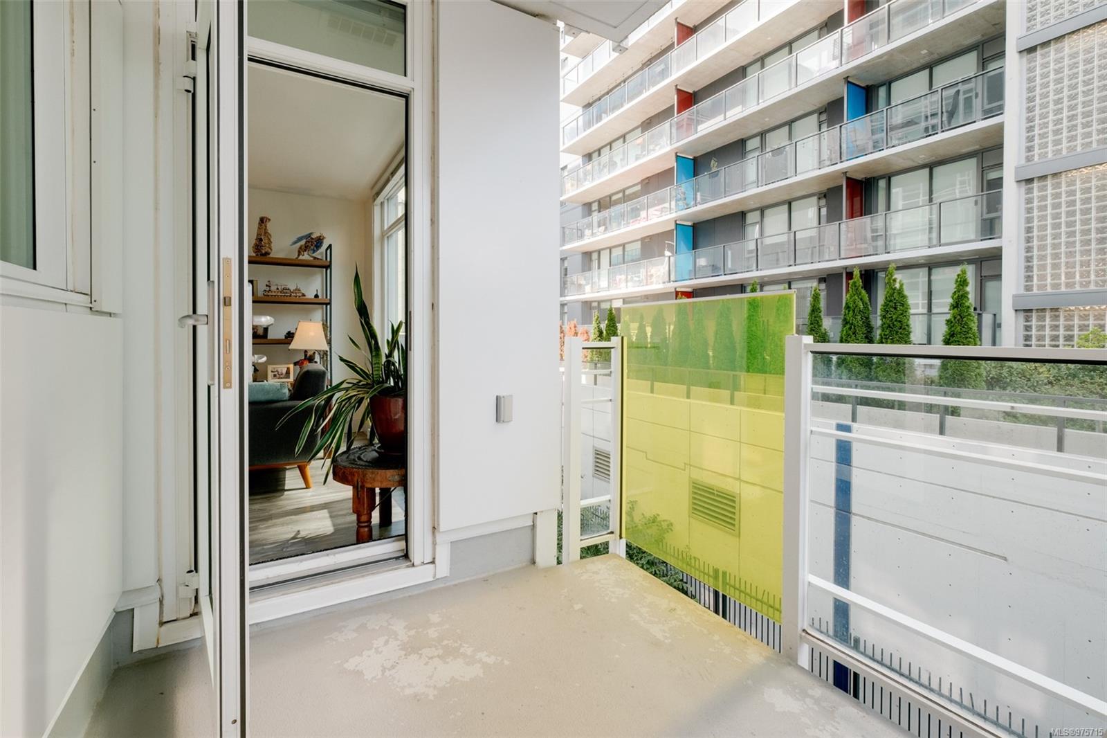 1090 Johnson St # 308