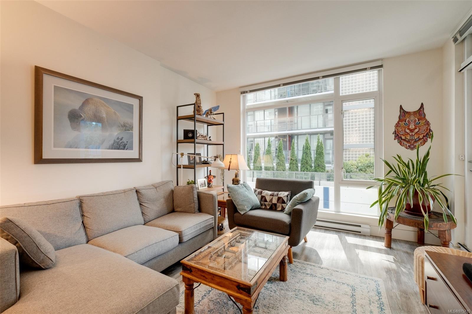 1090 Johnson St # 308