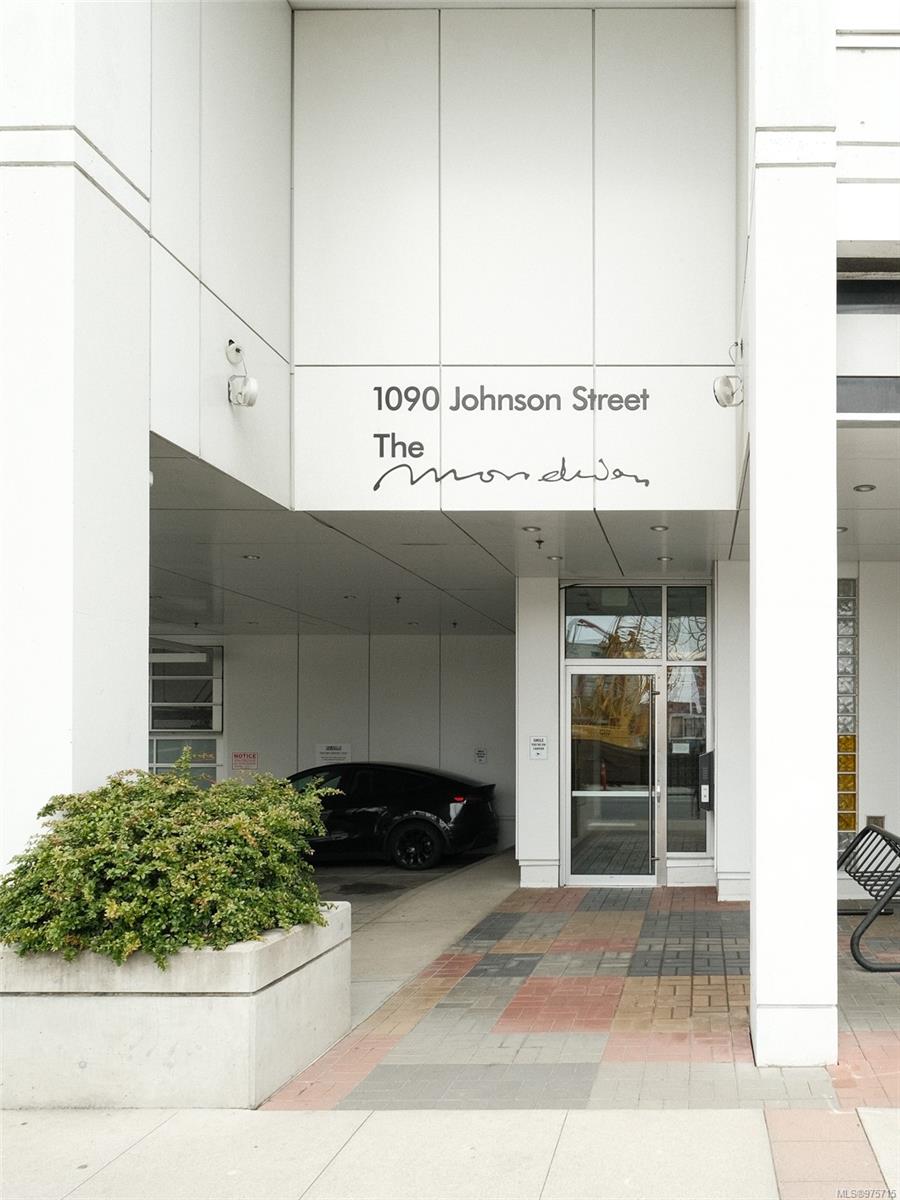 1090 Johnson St # 308