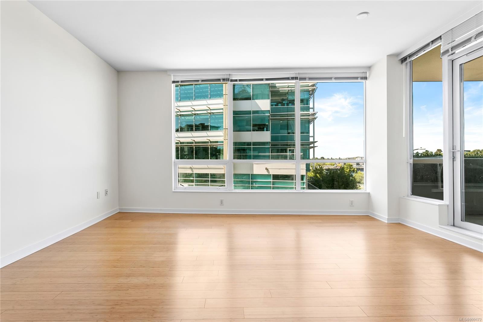 399 Tyee Rd # 305