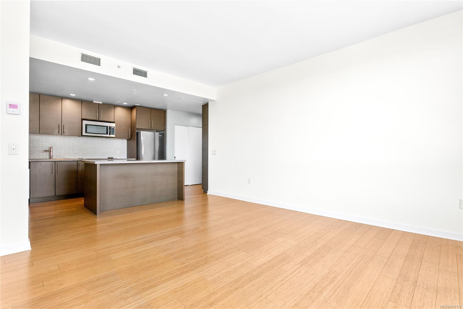 399 Tyee Rd # 305