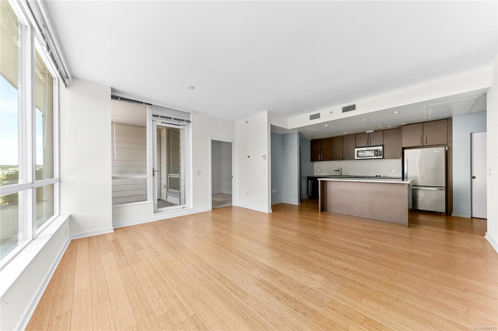 399 Tyee Rd # 305