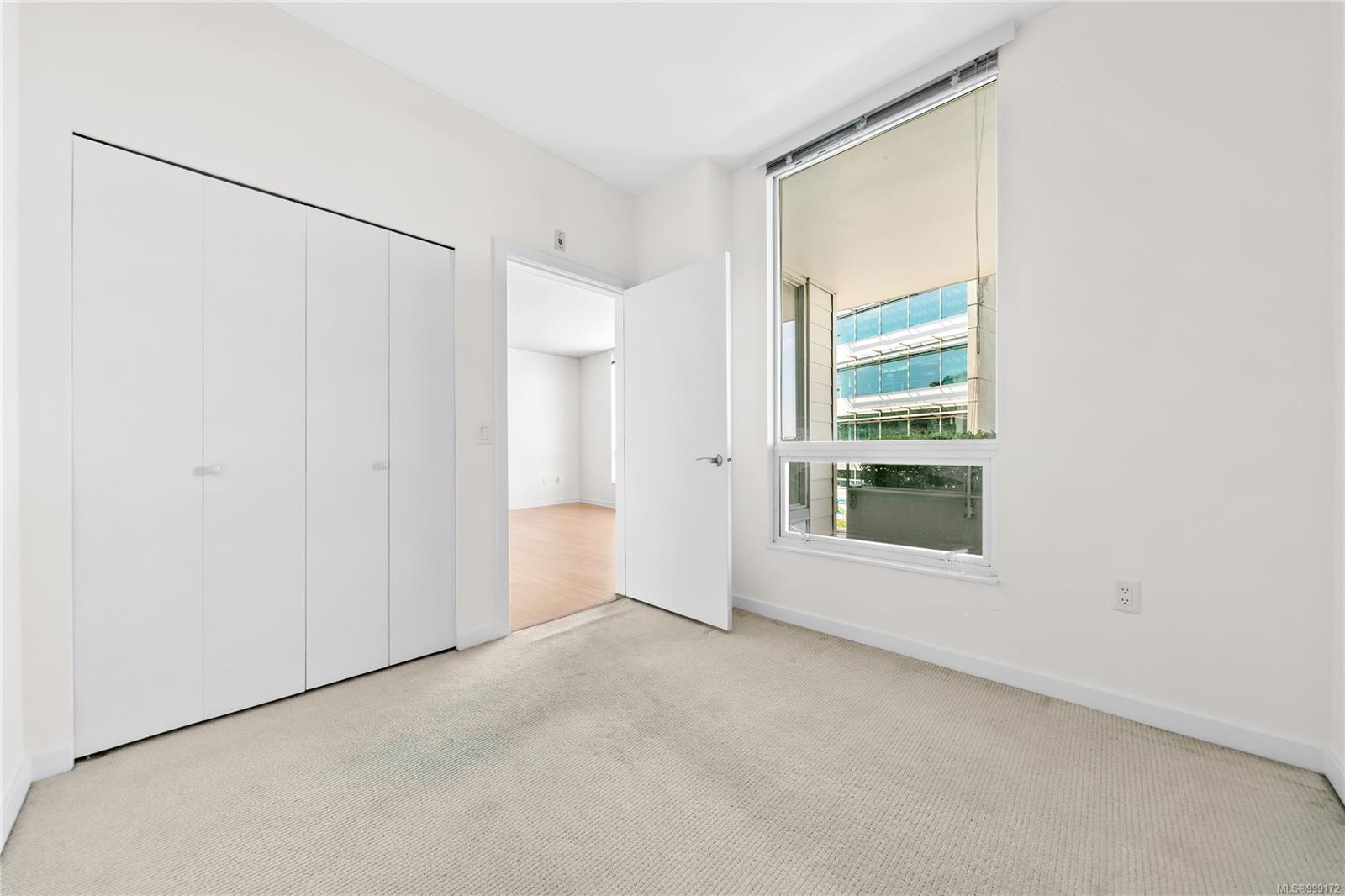 399 Tyee Rd # 305