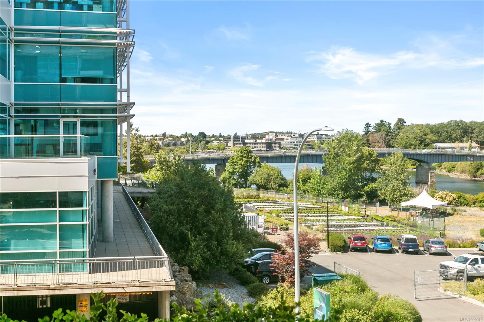 399 Tyee Rd # 305