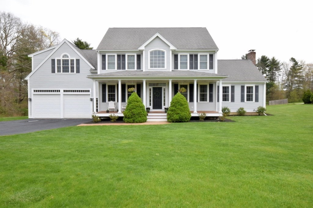371 Elm St