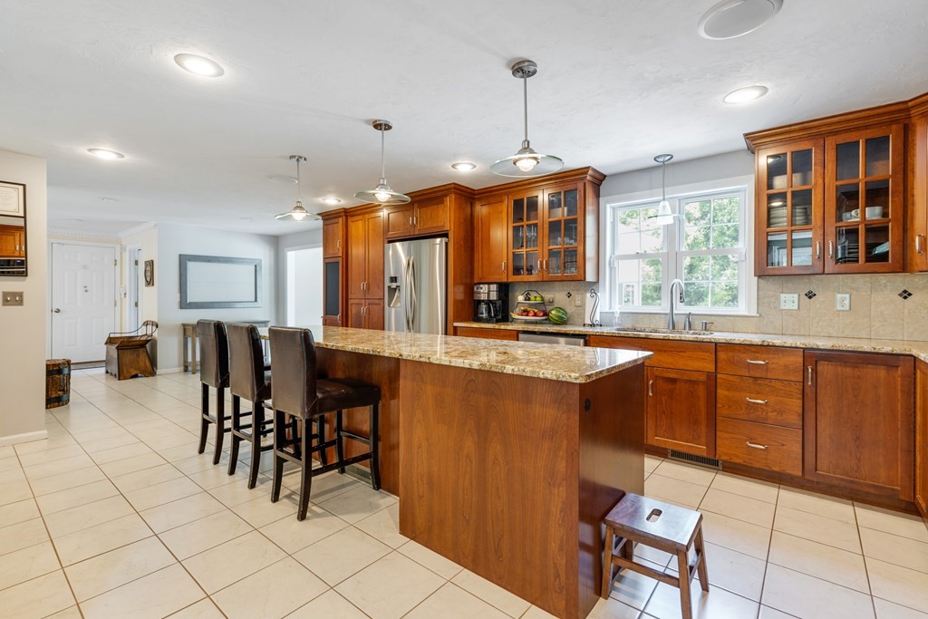 168 Longhill Rd