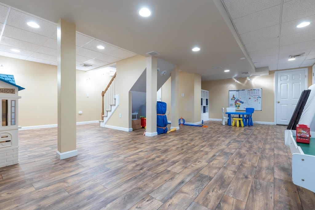 168 Longhill Rd