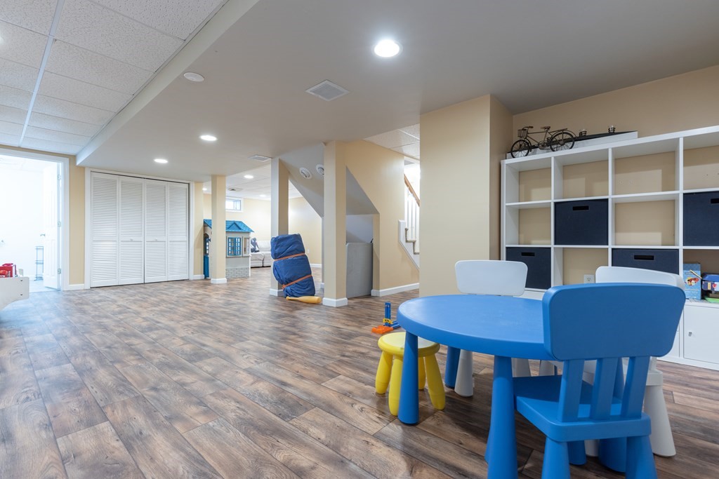 168 Longhill Rd