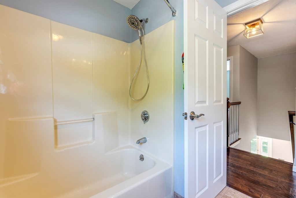 168 Longhill Rd