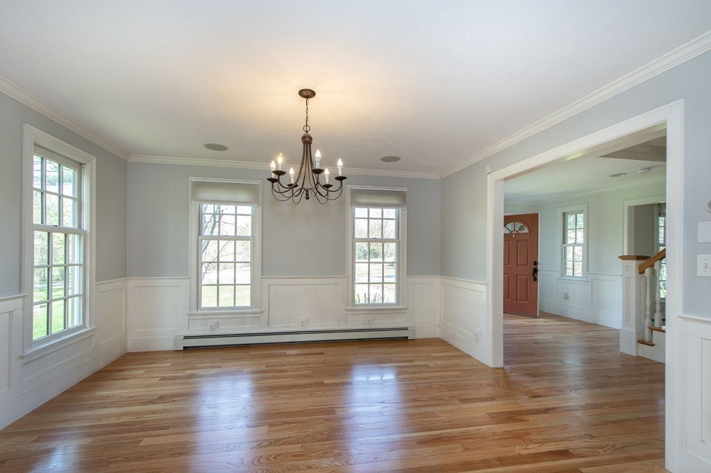 12 Canoe Club Lane