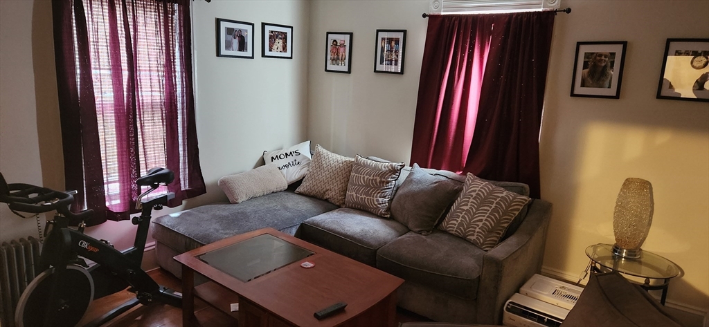 41 Brooks Ave