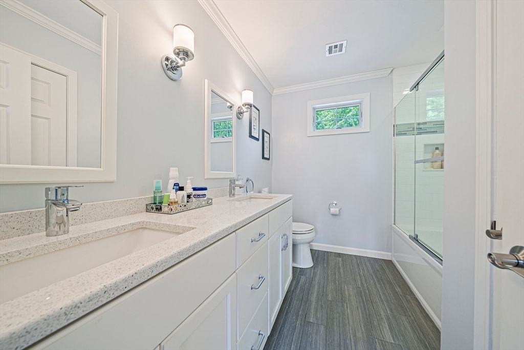 136 Wolf Pond Road