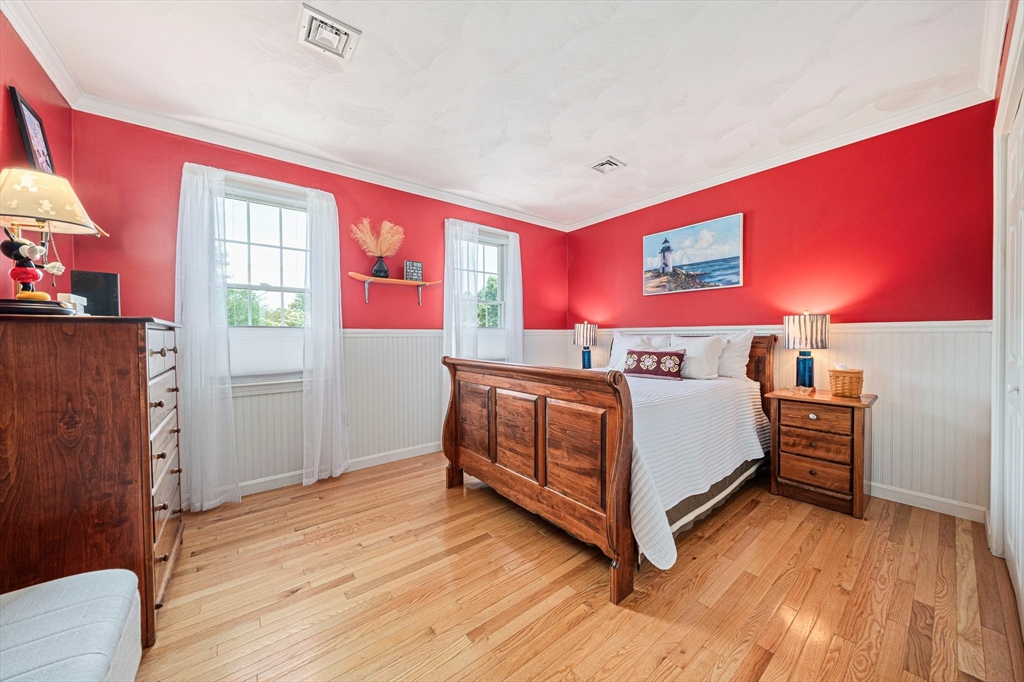 136 Wolf Pond Road
