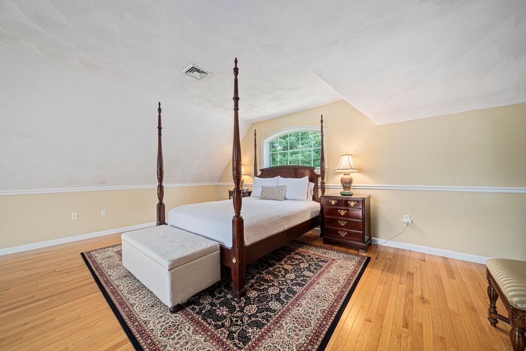 136 Wolf Pond Road
