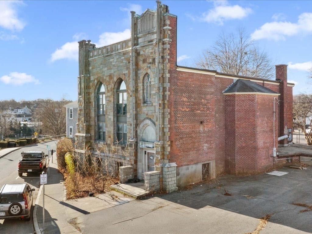 8 Carver Street