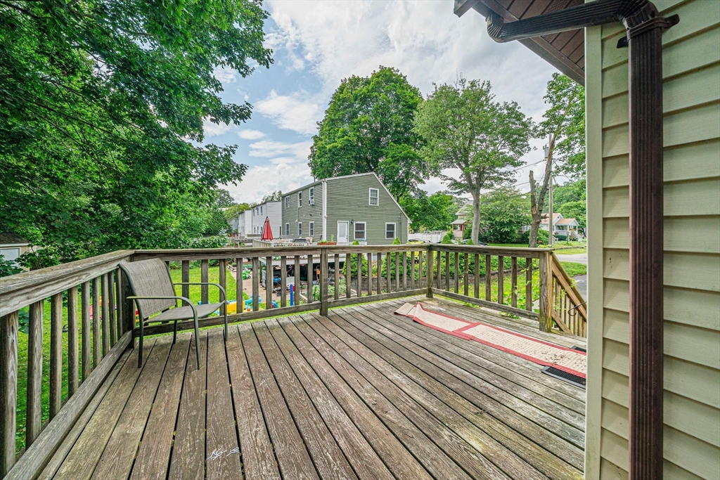 80 Sunset Ave