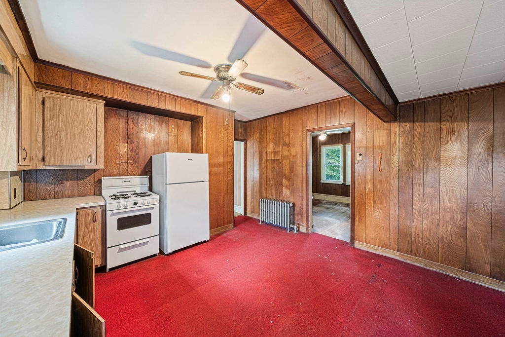 80 Sunset Ave