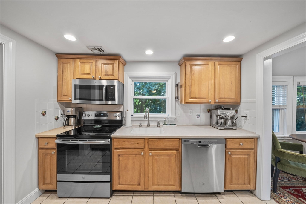 83 Forbes Hill Rd
