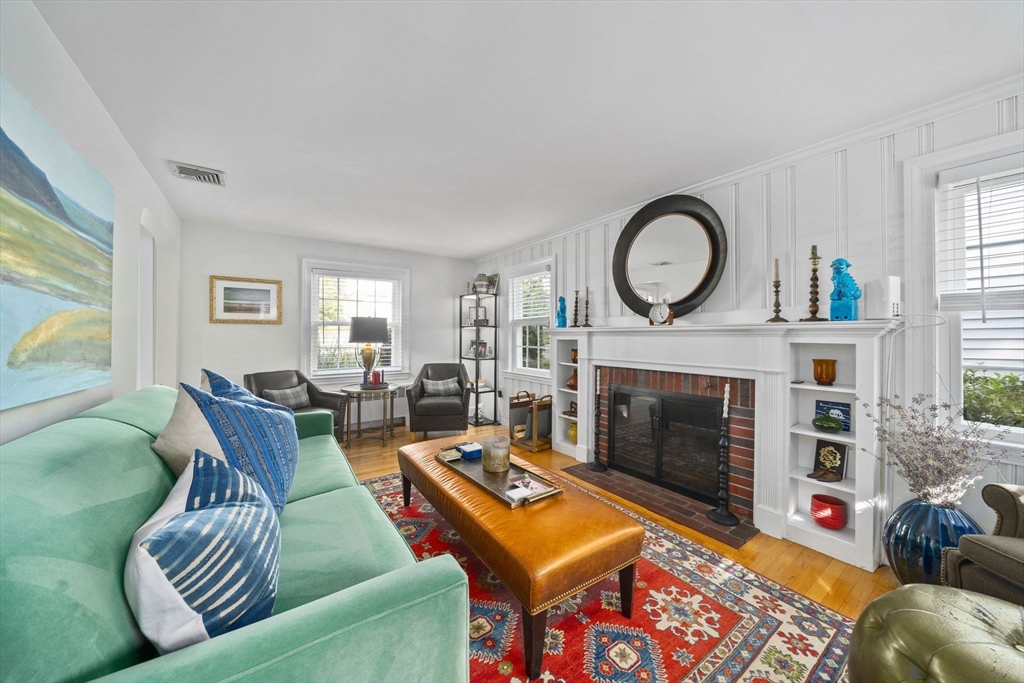 83 Forbes Hill Rd
