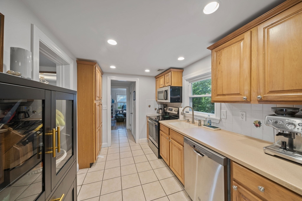 83 Forbes Hill Rd