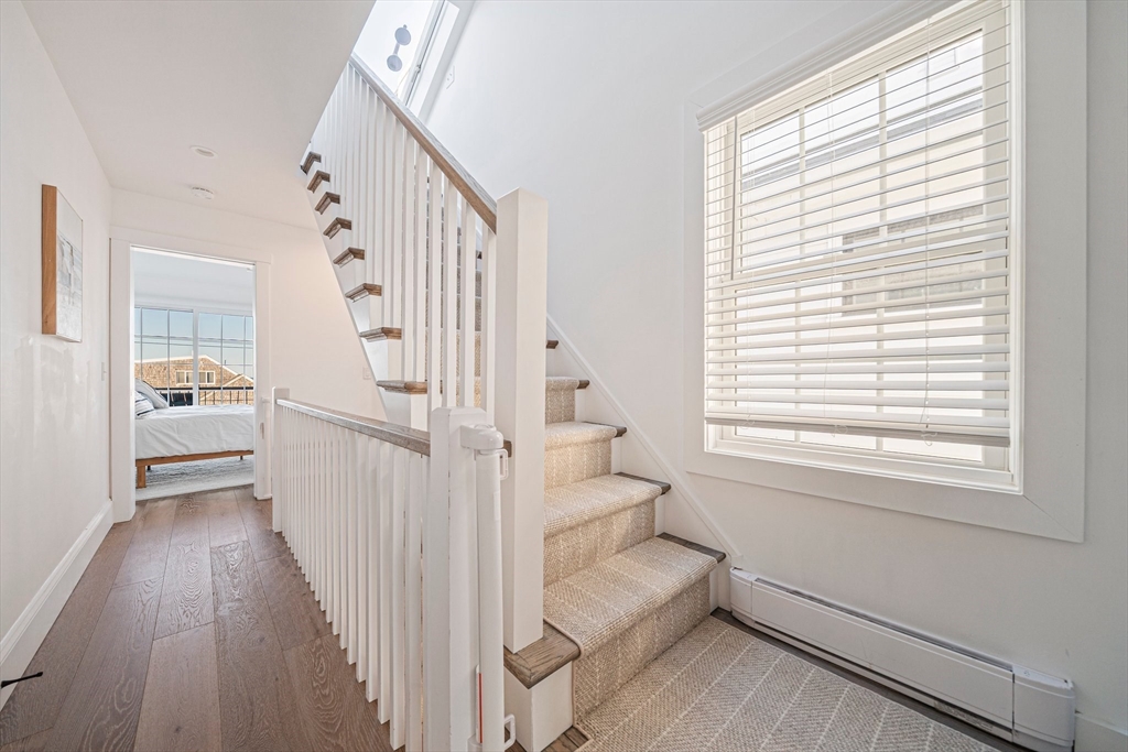 85 Glades Rd