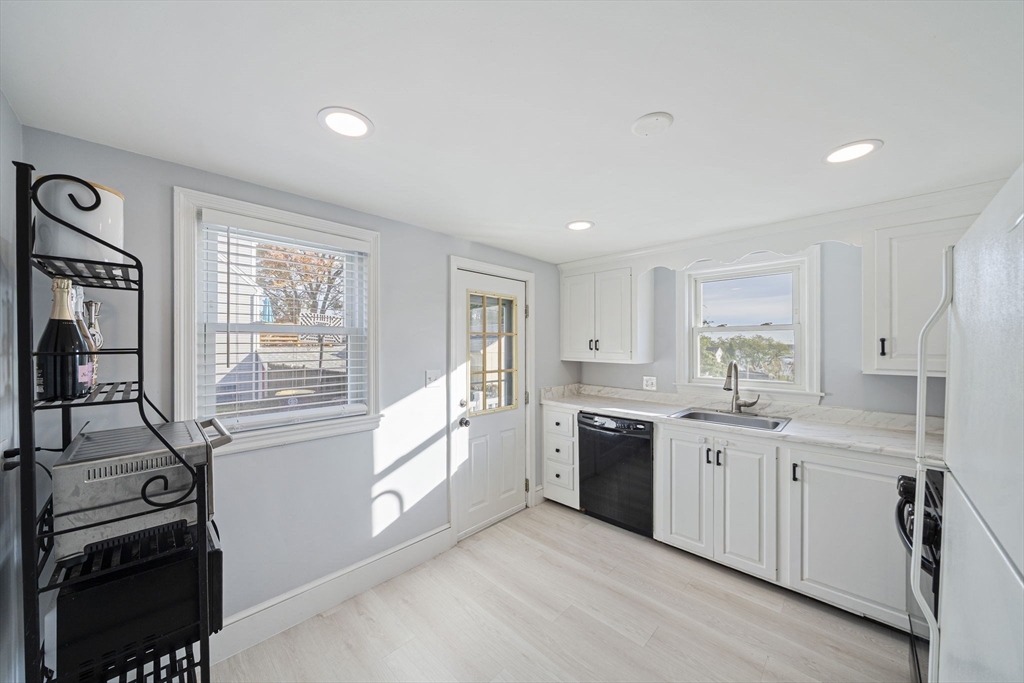 69 Great Hill Rd