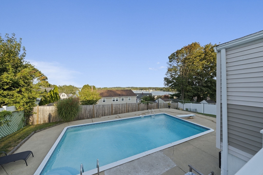 69 Great Hill Rd