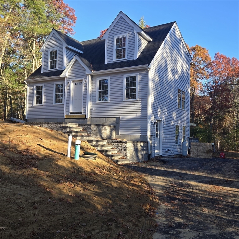 32 Ray Rd
