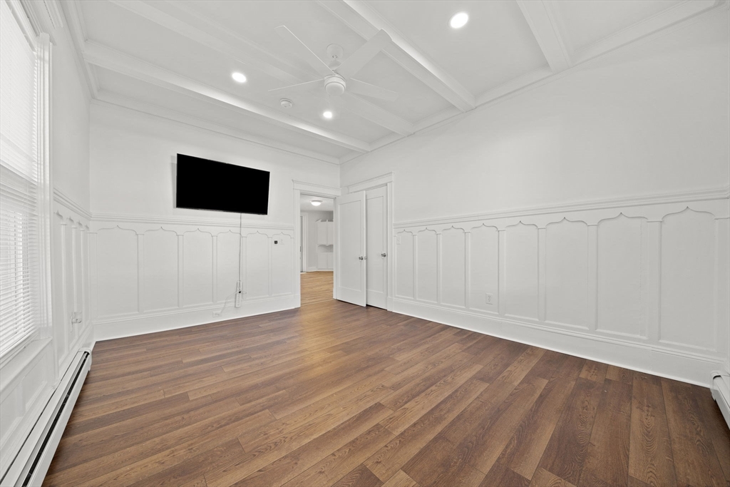 218 South Ave