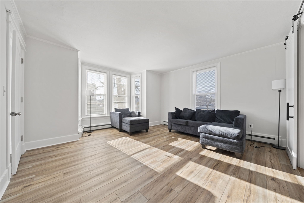 218 South Ave