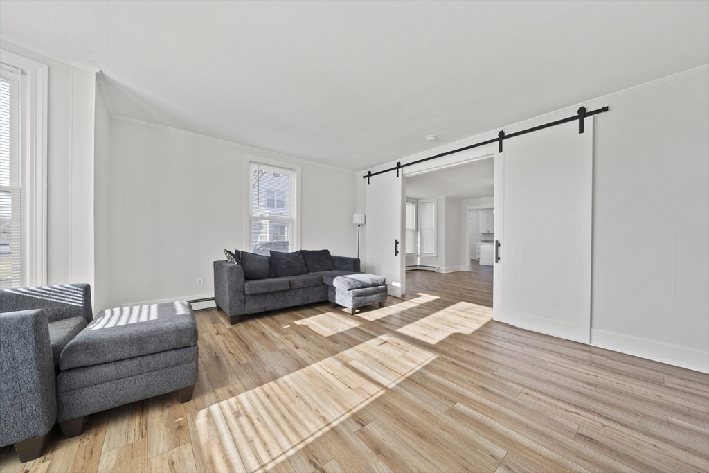 218 South Ave