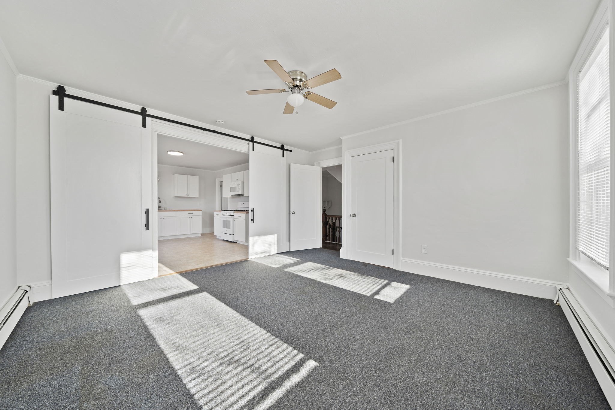 218 South Ave