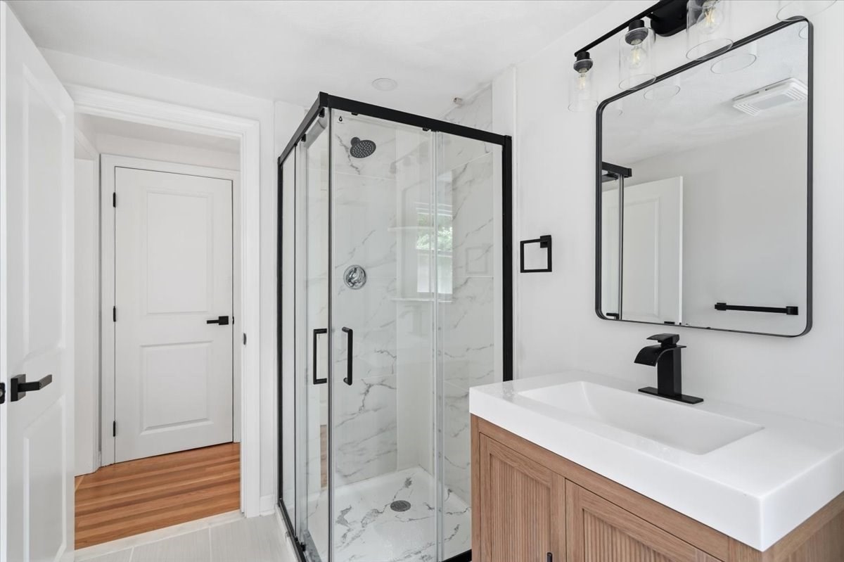 37 Orchard Dr