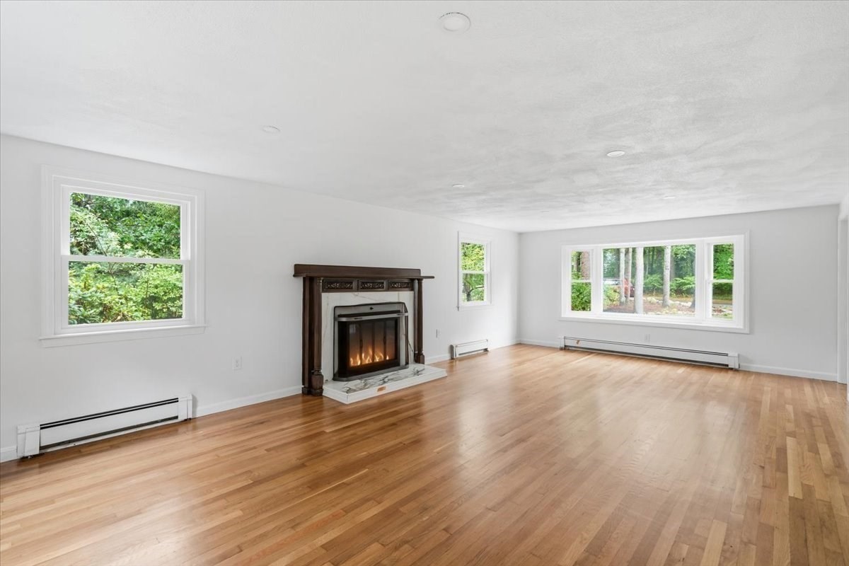 37 Orchard Dr