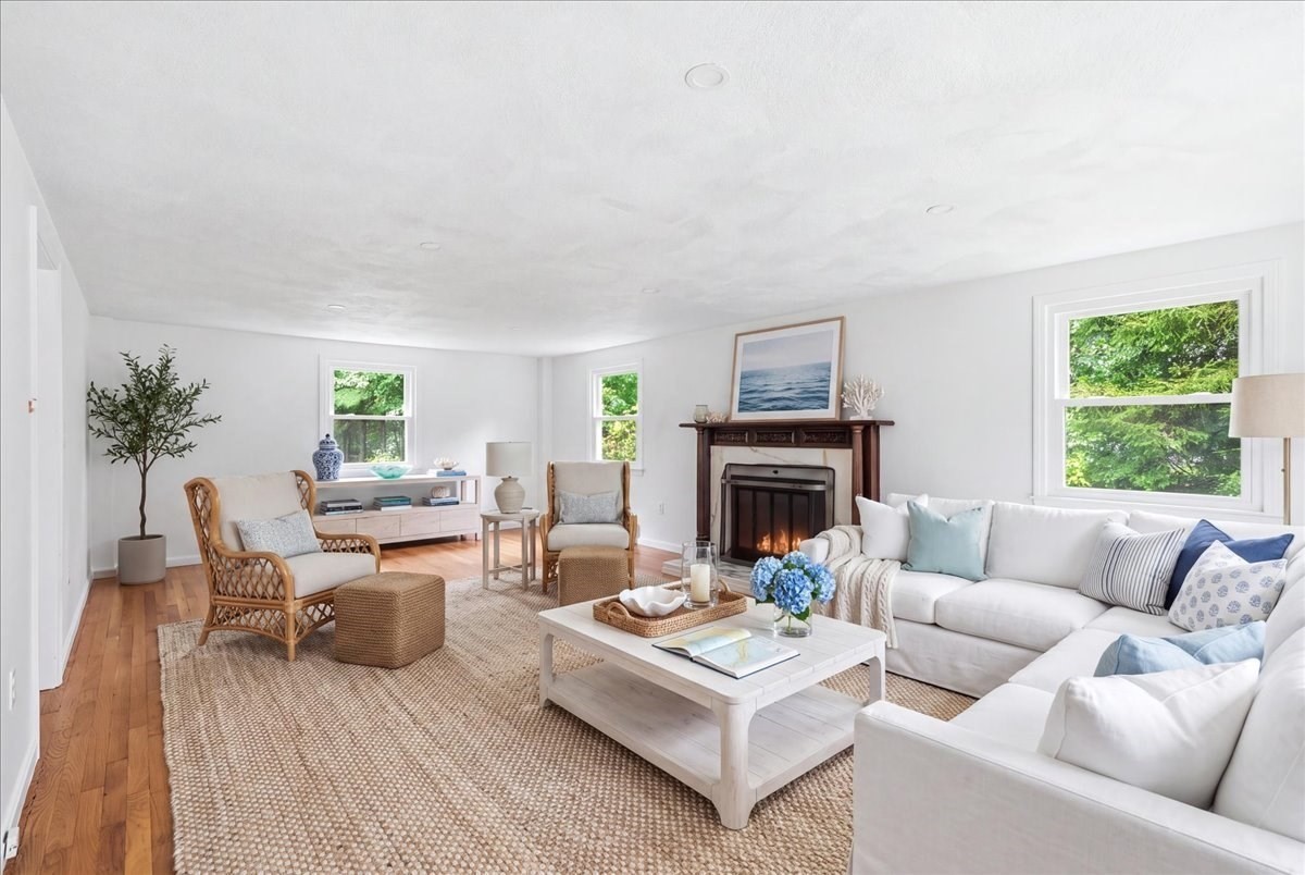 37 Orchard Dr