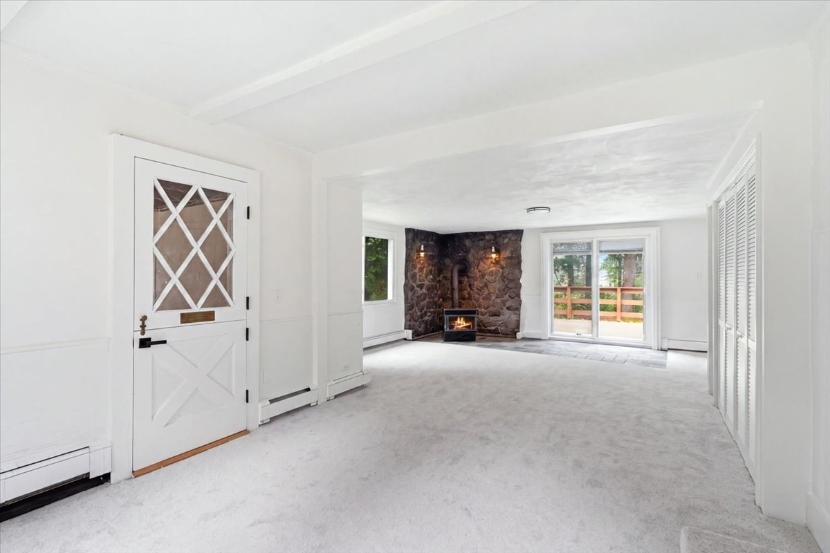 37 Orchard Dr