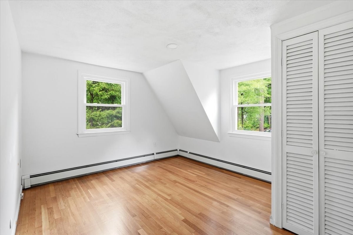 37 Orchard Dr