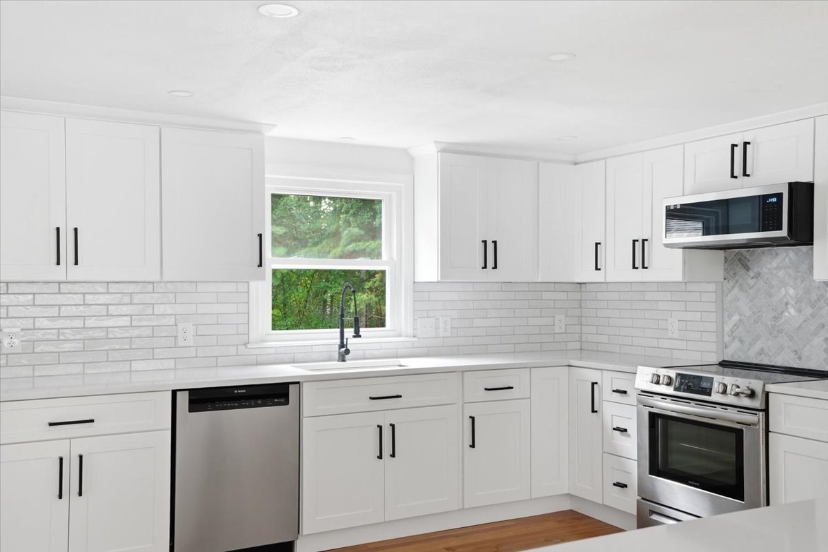 37 Orchard Dr