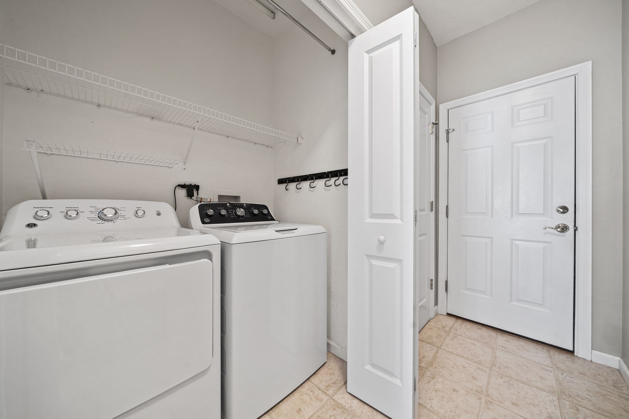 47 Silver Brook Ln # 47