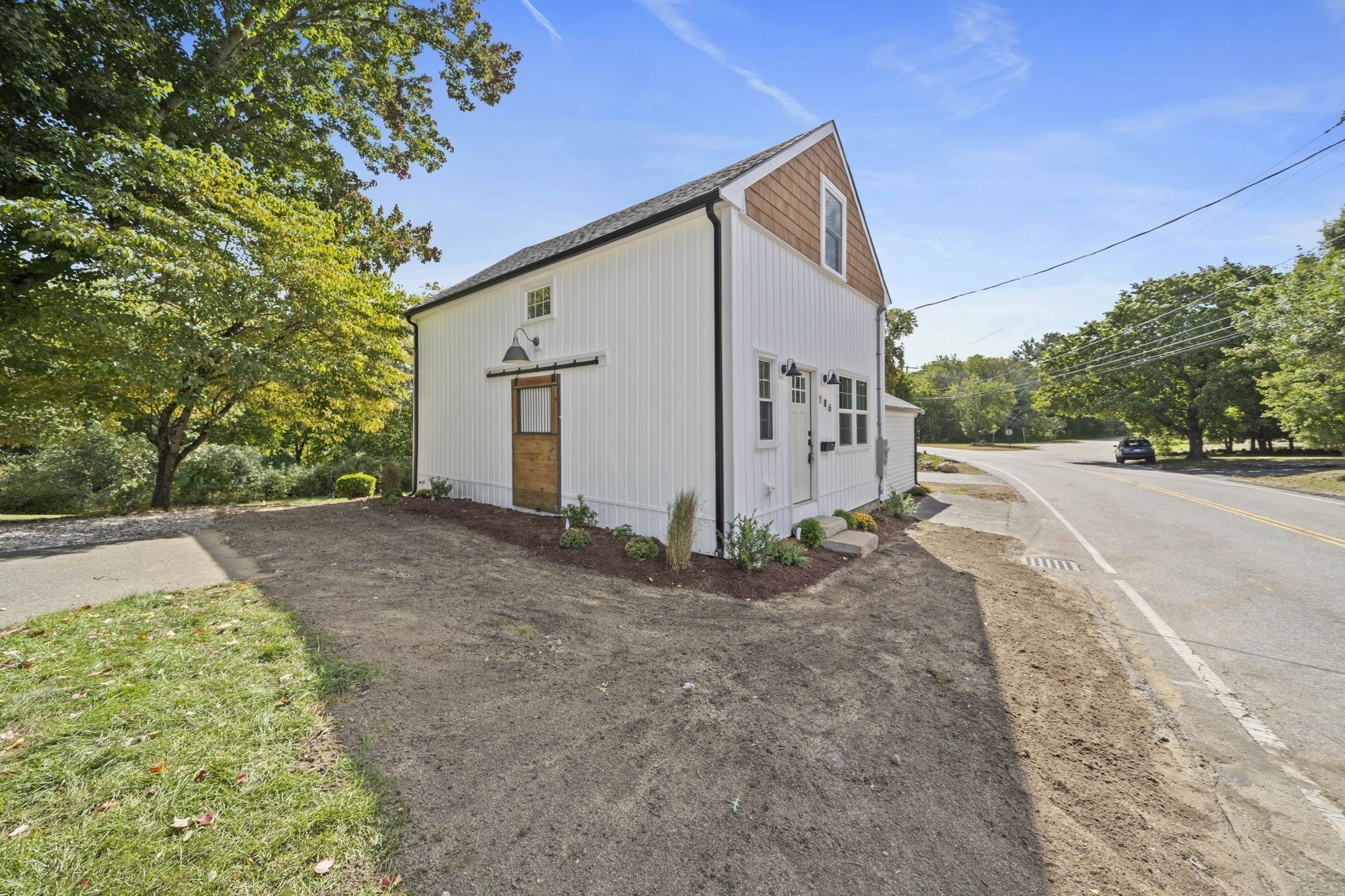 186 Elm