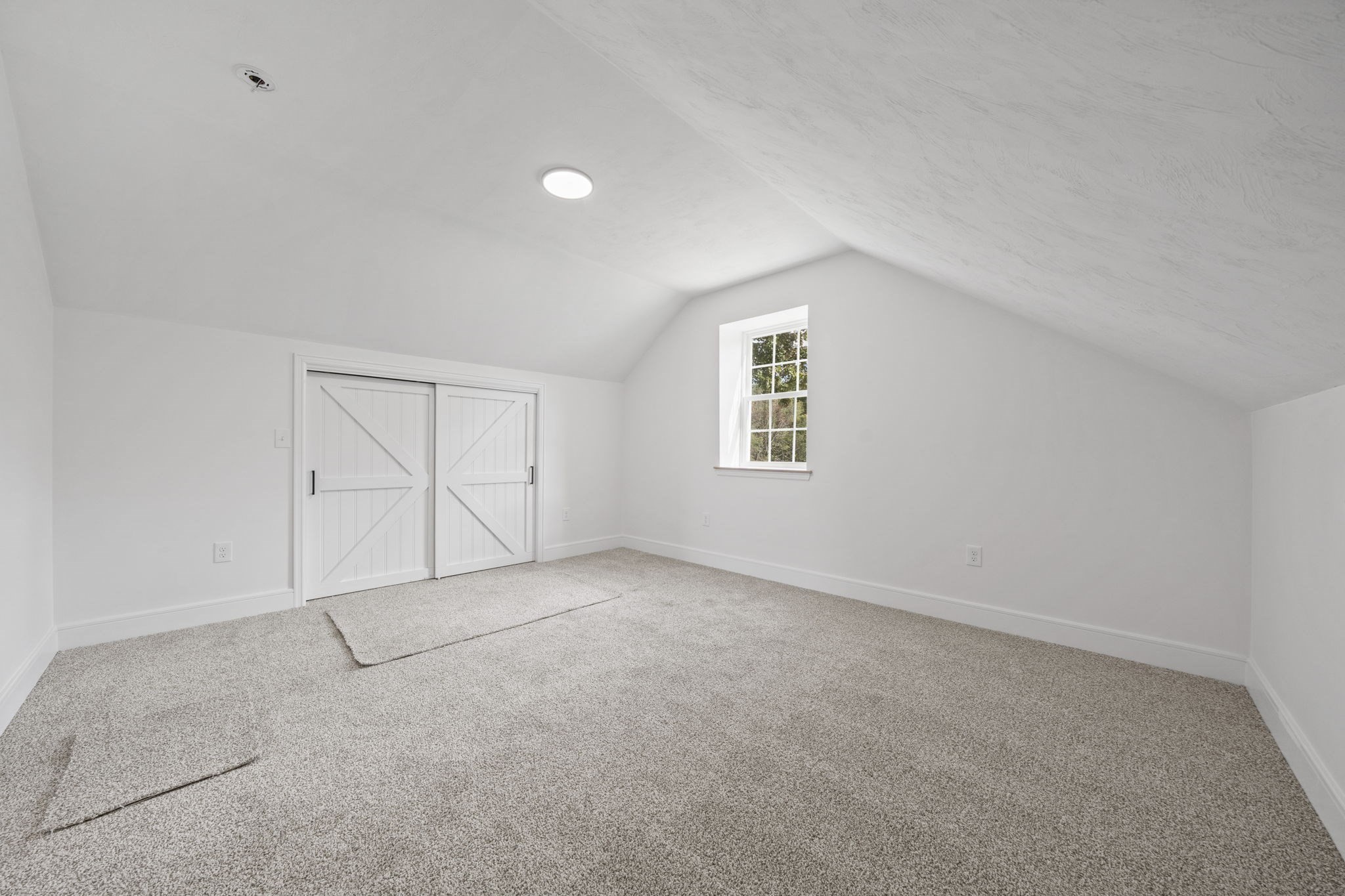 186 Elm